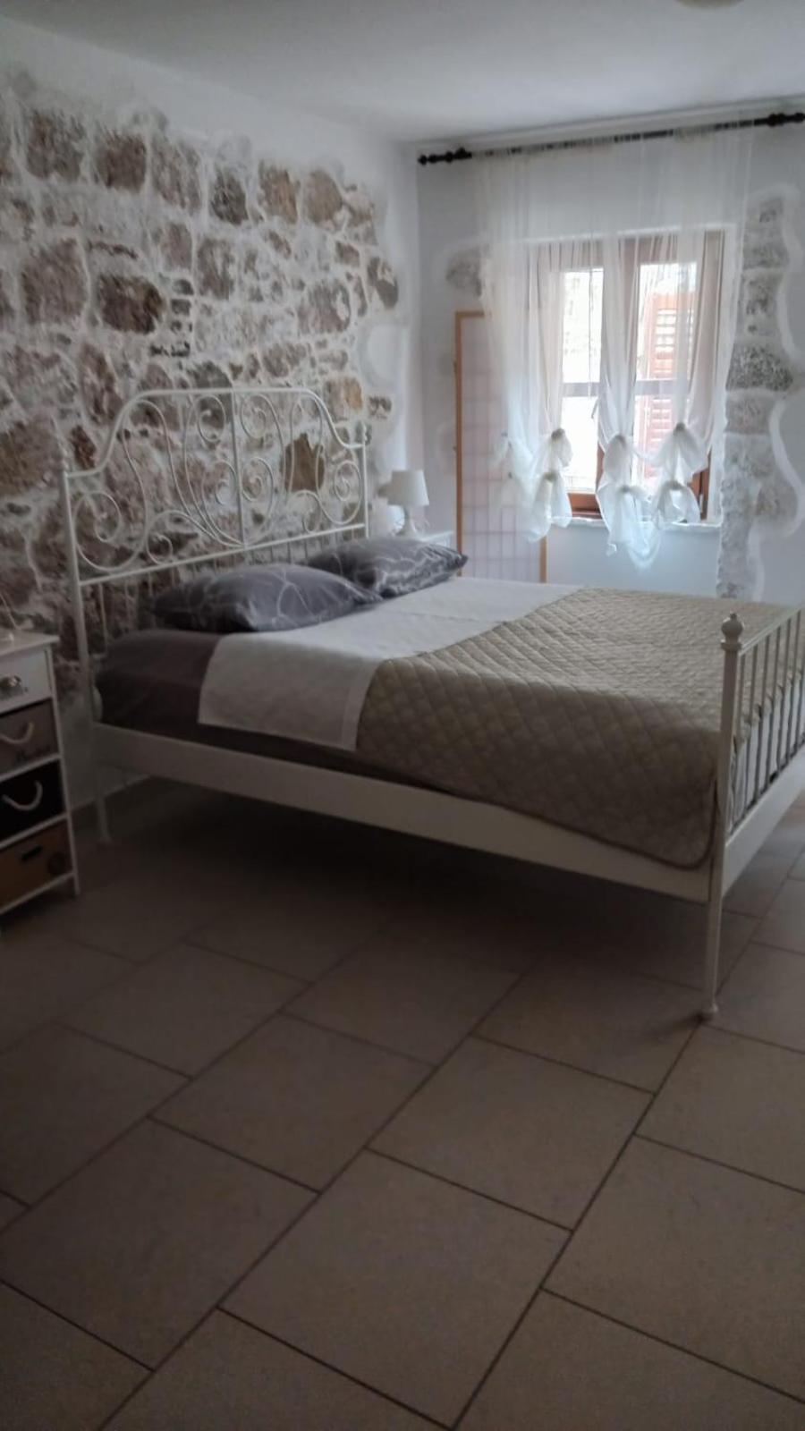 Apartment Martin - 10 Mt To The Beach Rovinj Eksteriør billede